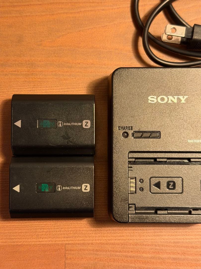 SONY α6600 レンズキット 18-135（ミラーレス一眼レフカメラ）