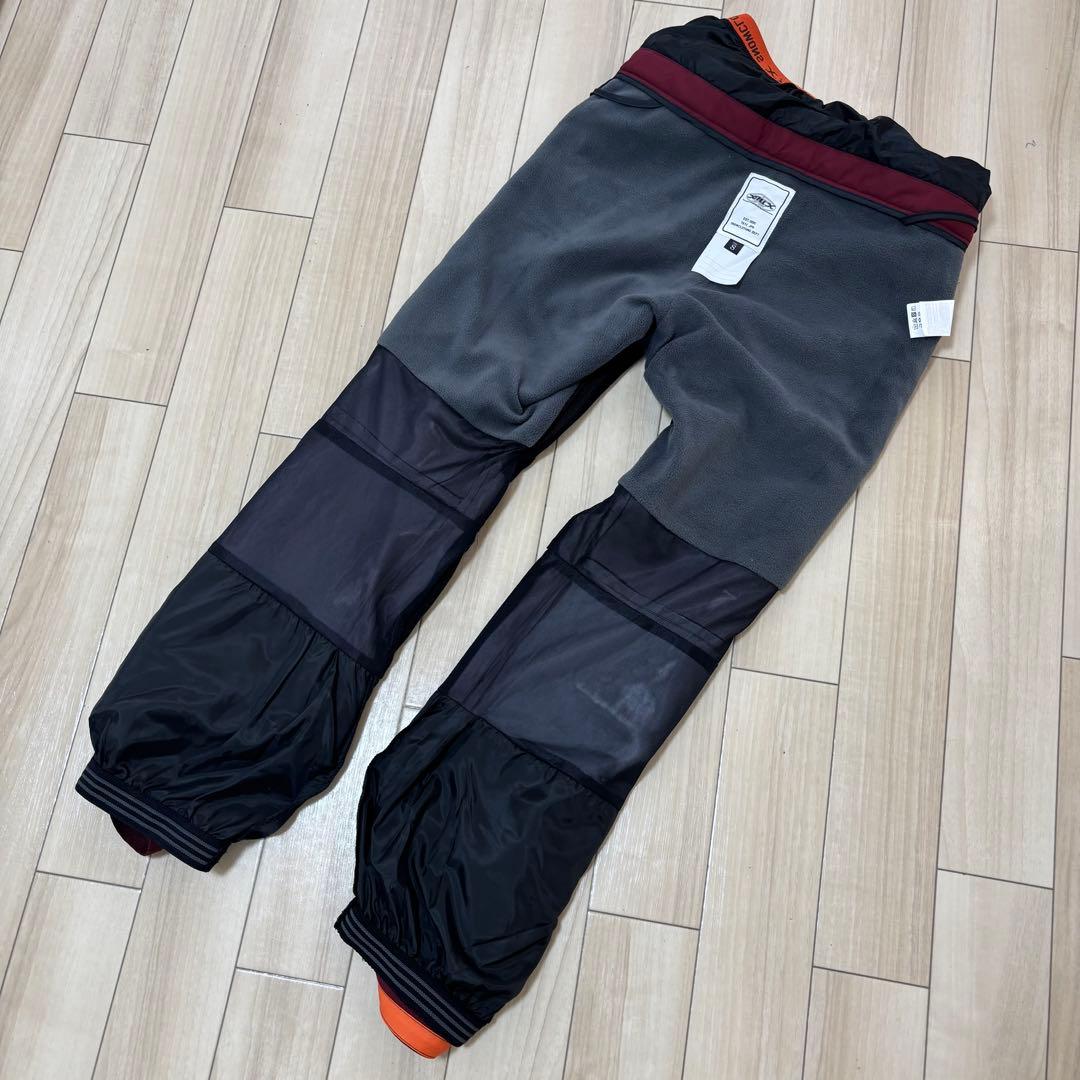 レディース　スノーボードウェア　上下　ワンスリー　エクスニクス　S