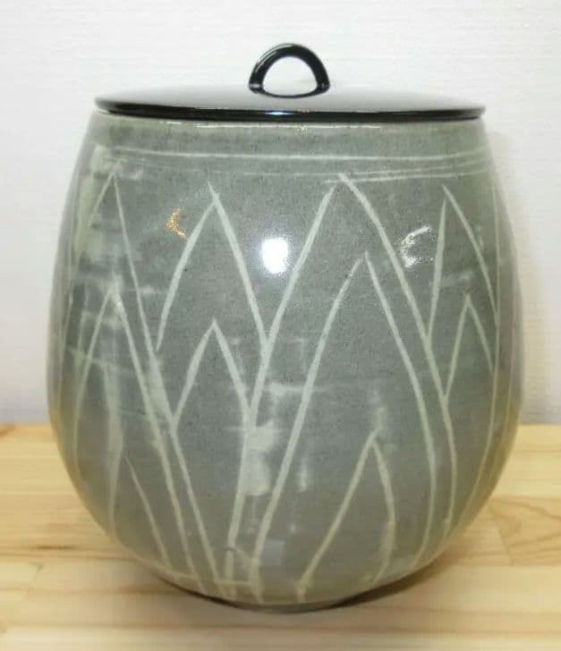 送料込【逢絢亭】茶道具 水指 高麗 花三島手 象嵌水指 平太郎作 共箱入り