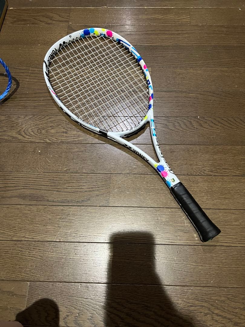 軟式テニス　ジュニア用と大人用