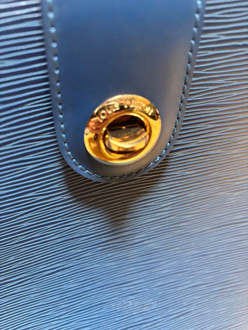 エピレザー バケットバッグ 青