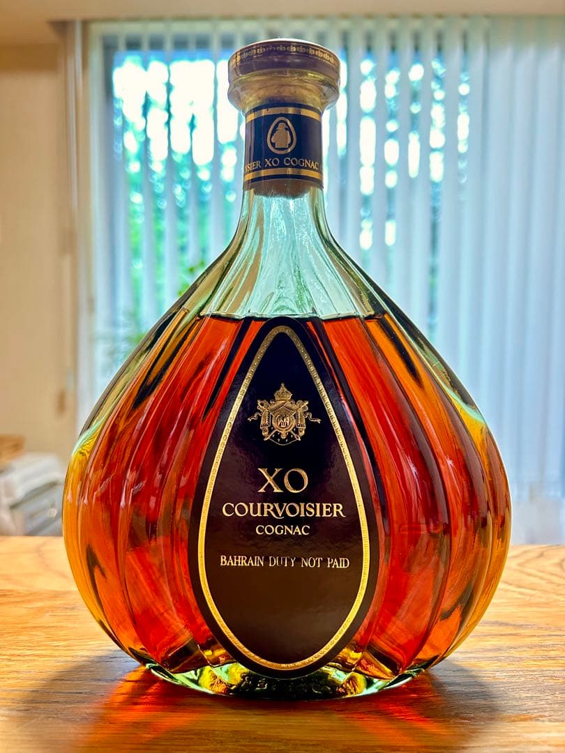 クルボアジェCOURVOISIER XO グリーンボトル 古酒