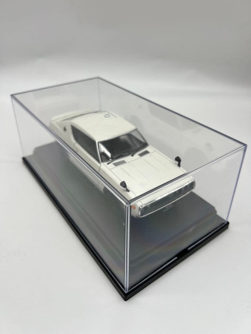 No228ミニカー1/24 Skyline 2000 GT-R KPGC110