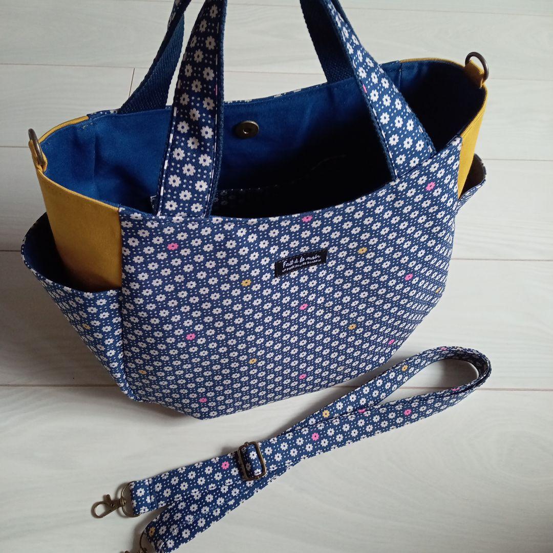 専用品　チューリップバッグ•三角マチファスナーポーチ•ポーチ2点　　ハンドメイド