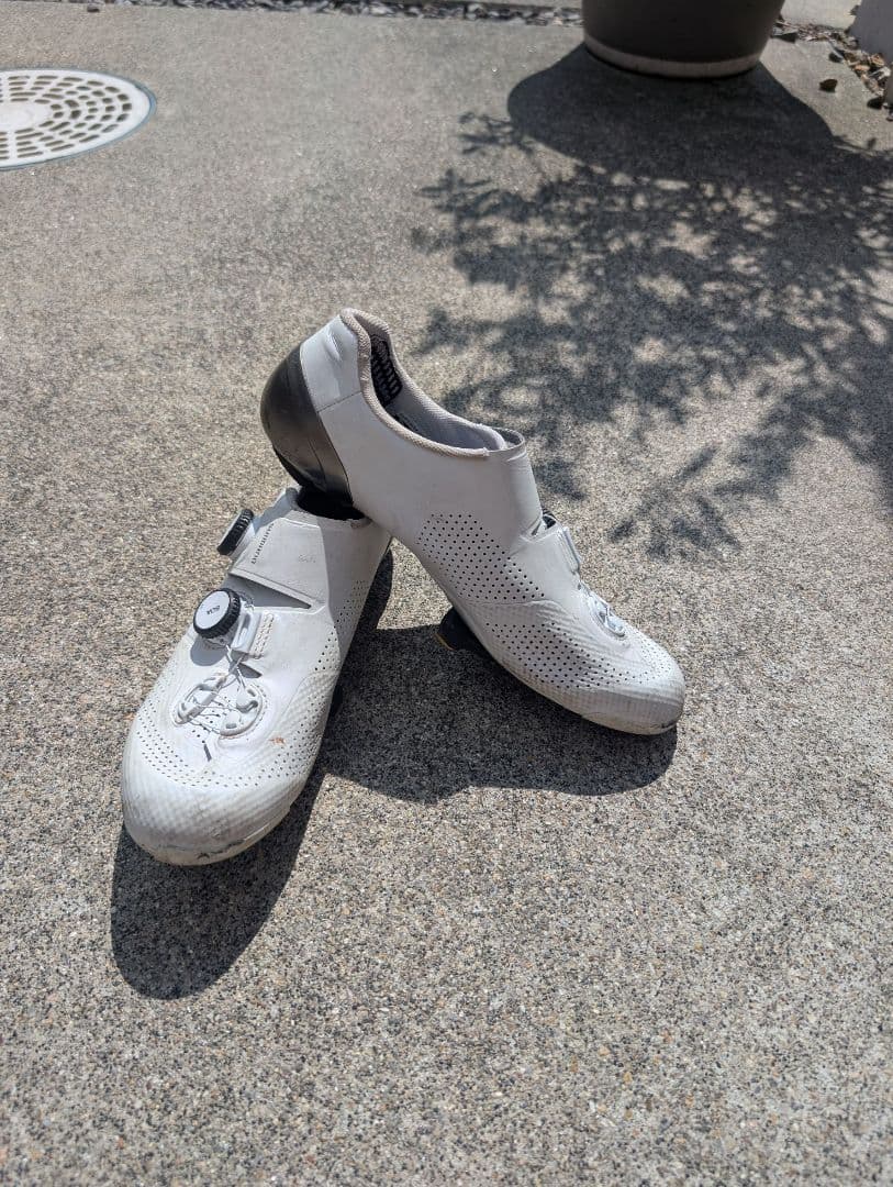 S-PHYRE ホワイト ロードシューズ 902