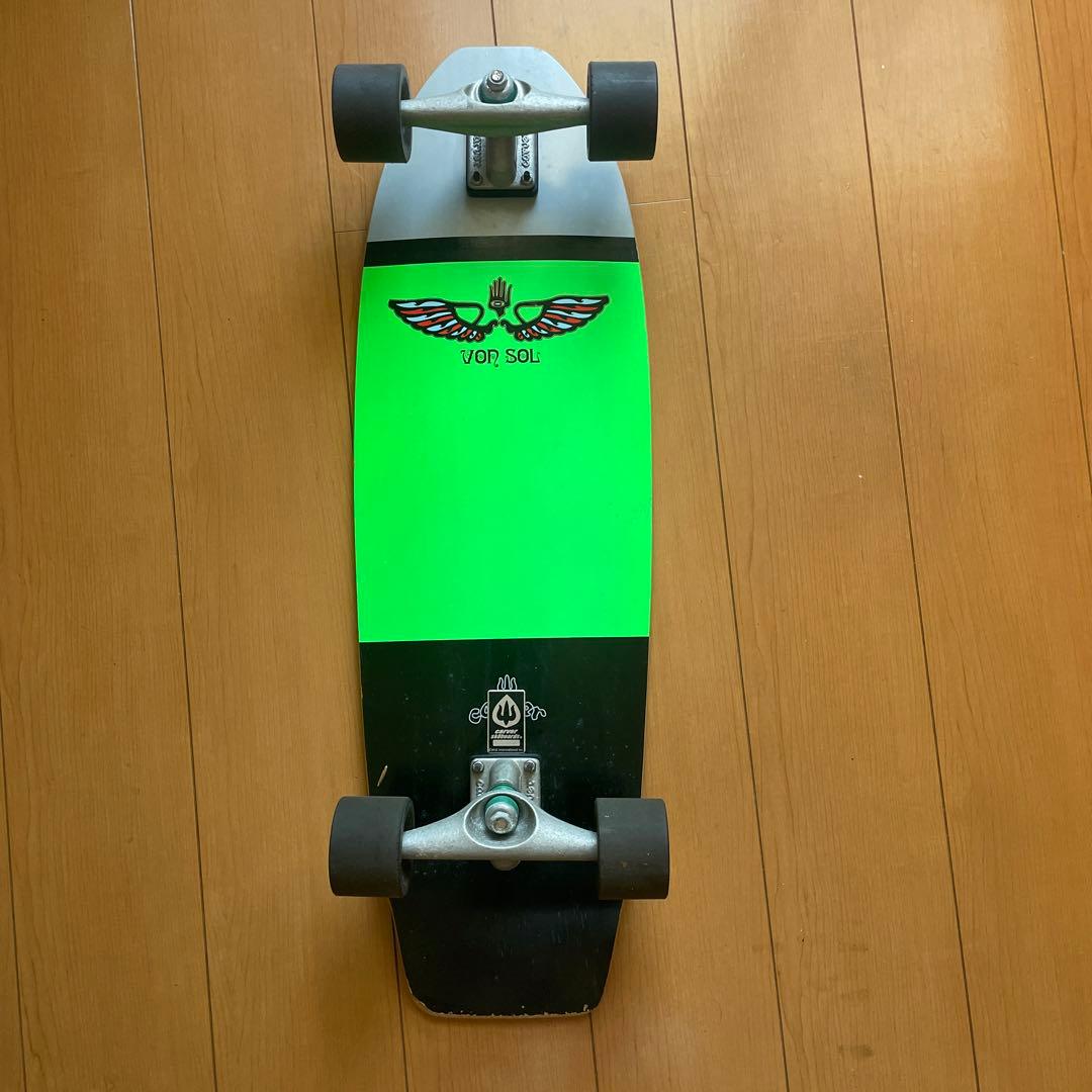 カーバー(Carver Flying Manta CX4 )