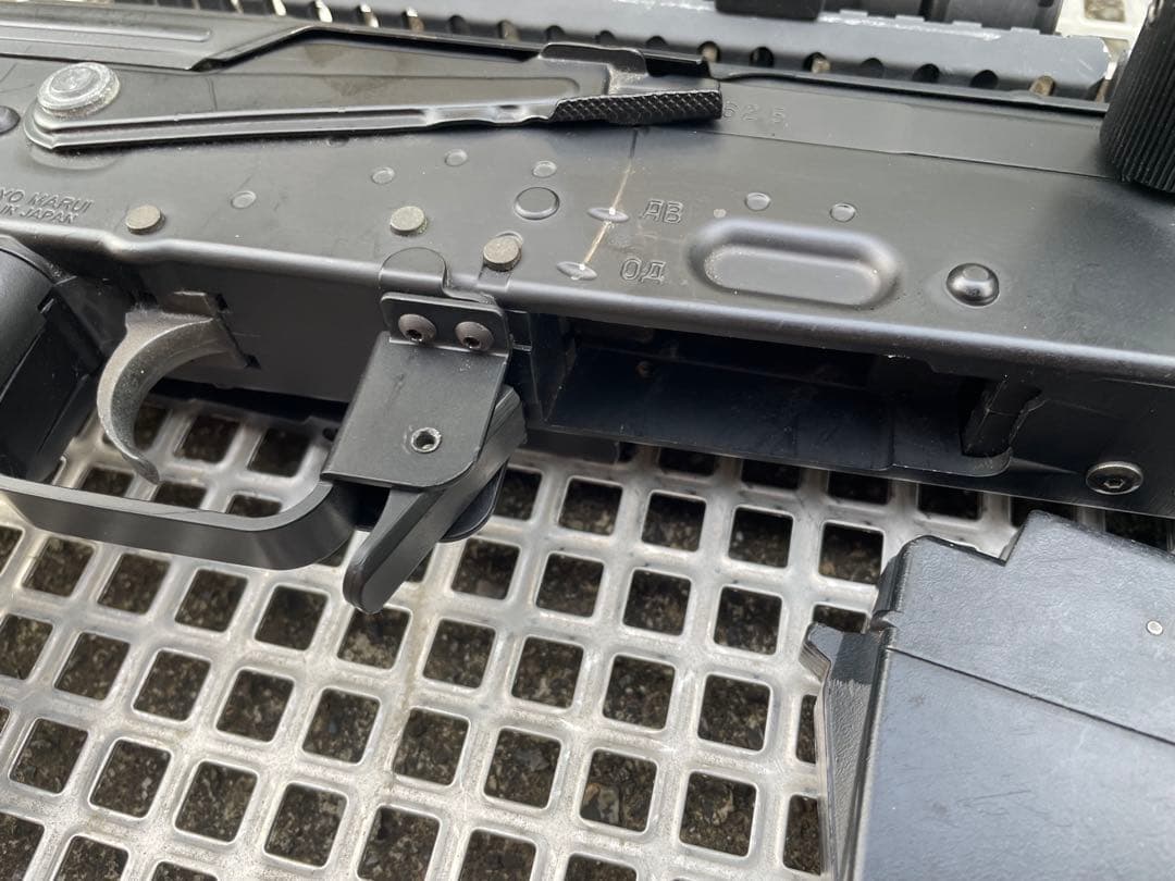 東京マルイ次世代電動ガンAK74MN ZENITカスタムノマグ2本ドットサイト