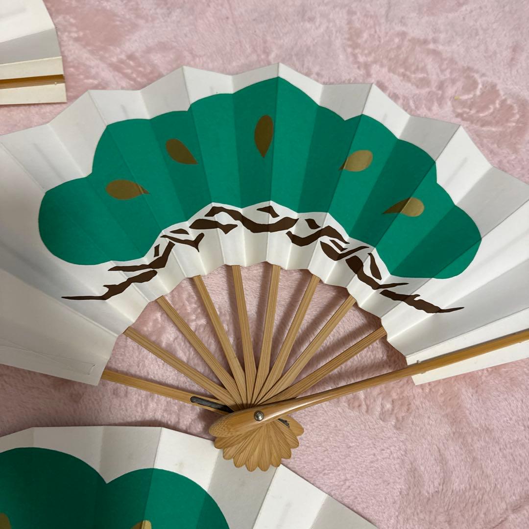 郷土芸能扇子 8本セット 緑と白　松づくし