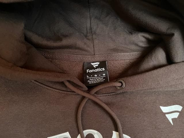 ダルビッシュYuパドレス2025ポストシーズンロッカーROOM選手使用フーディL