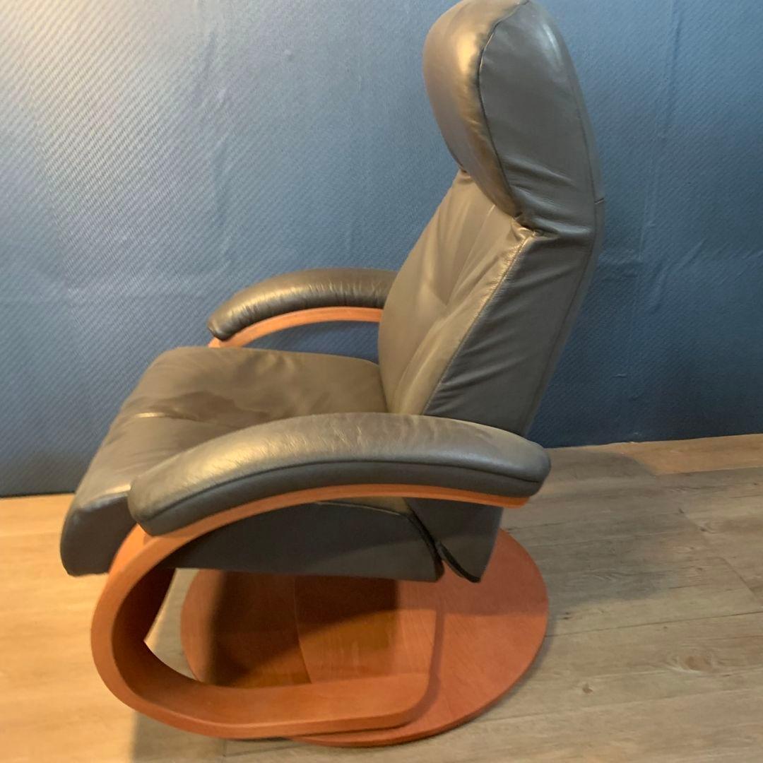 H640\" Hjellegjerde パーソナルチェア リクライニングチェア