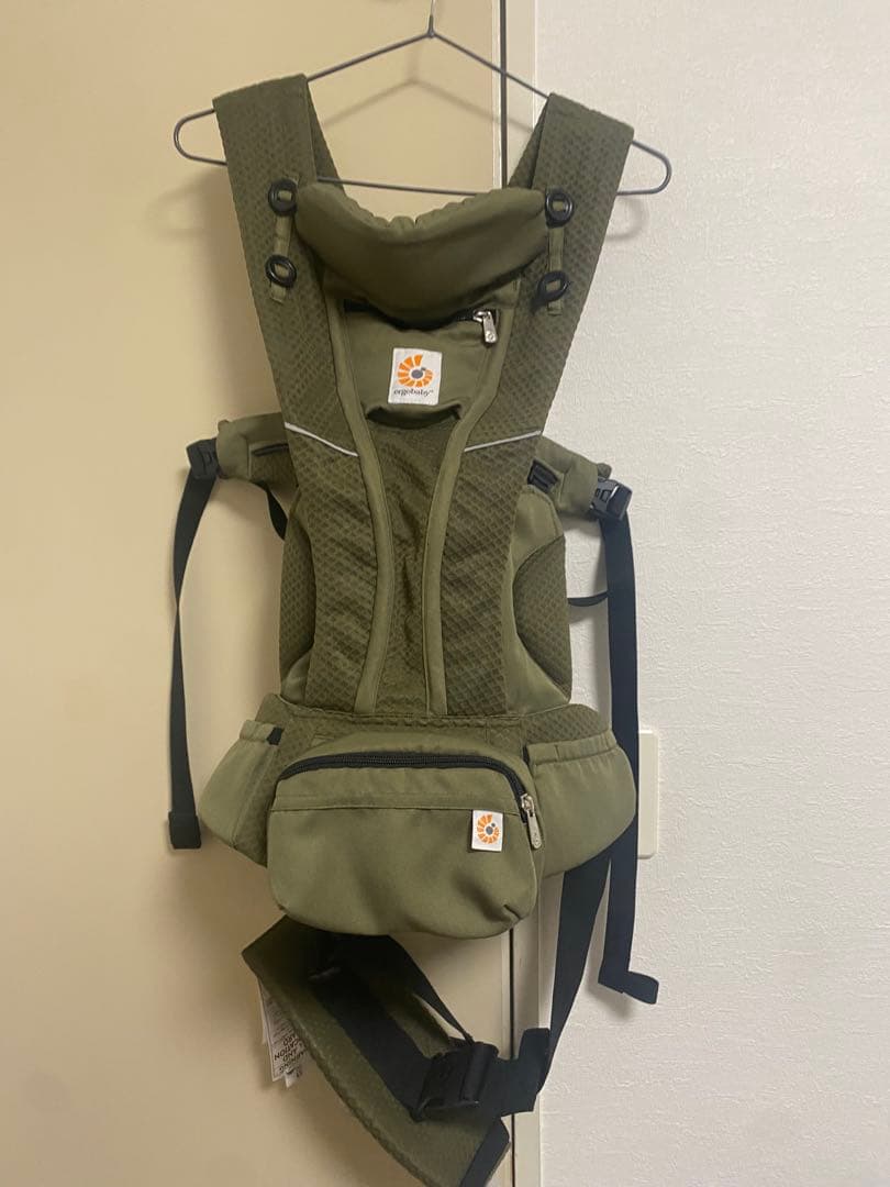 エルゴベビー オムニブリーズOMNI Breeze 抱っこ紐　オリーブグリーン