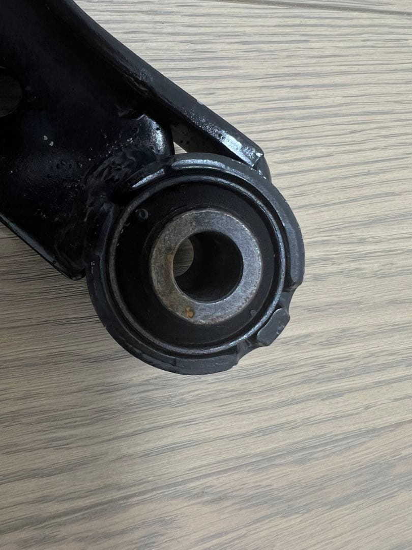 【土日10%OFF】30 アルファードヴェルファイア　社外リアアッパーアーム