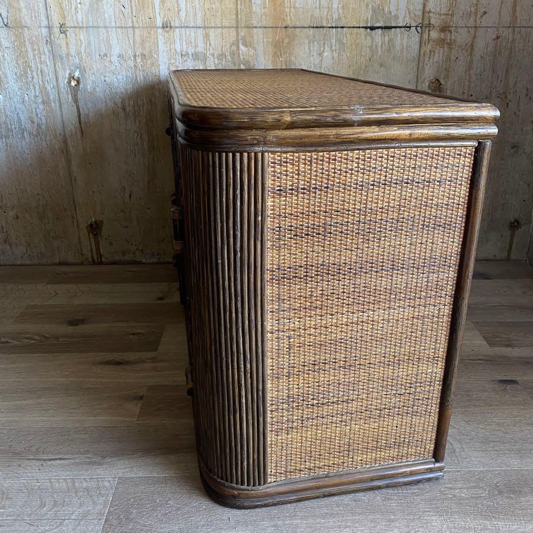 ラタン 籐　サイドボード　テレビ台　ガラス扉　古家具 昭和レトロ　ヴィンテージ