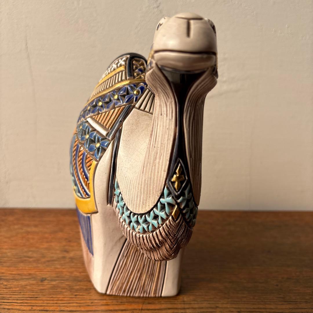 アーテサニア リンコナダ社 ウルグアイ 白いラクダ 焼物 オブジェ