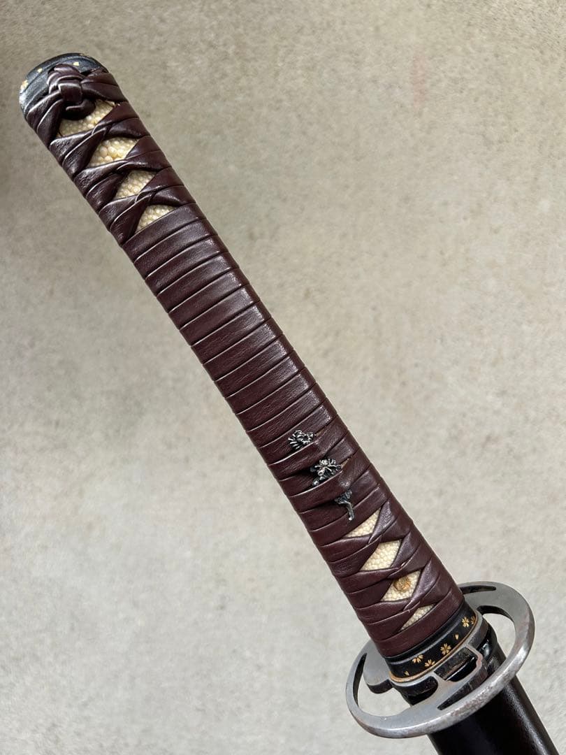 最高級 居合刀 二重樋 二筋樋 模造刀 日本刀 模擬刀太刀 脇差 短刀 鍛肌再現