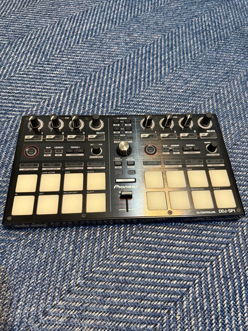 Pioneer DDJ-SP1 サンプラーコントローラー