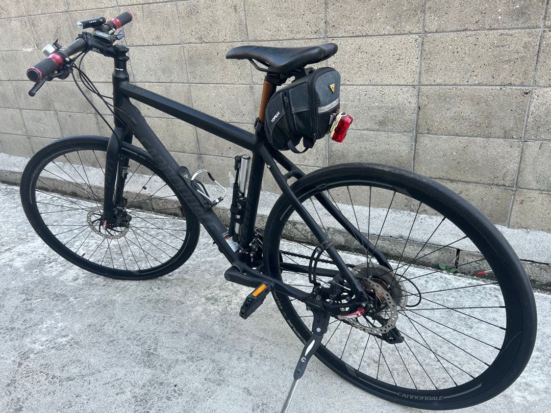 自転車　CANNONDALE キャノンデール