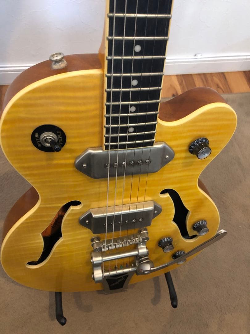 エピフォン　エレキギター ナチュラル　トラ目