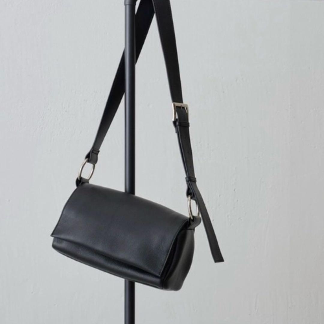 【美品】ビアズリー ボディバッグ ブラック