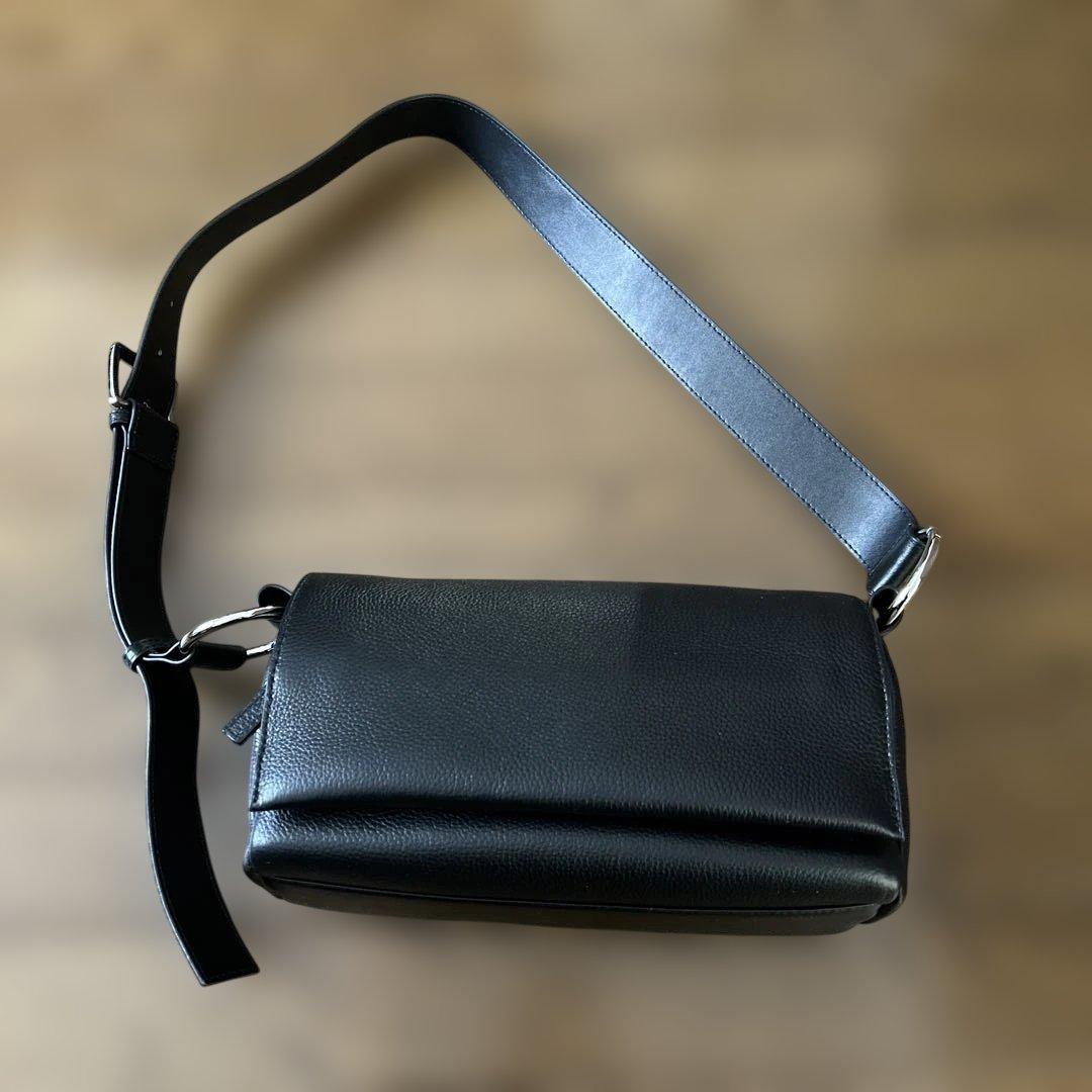 【美品】ビアズリー ボディバッグ ブラック