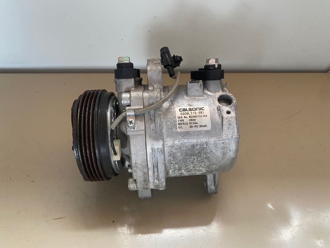 スズキワゴンR、パレット、ラパン、アルトエアコンコンプレッサー