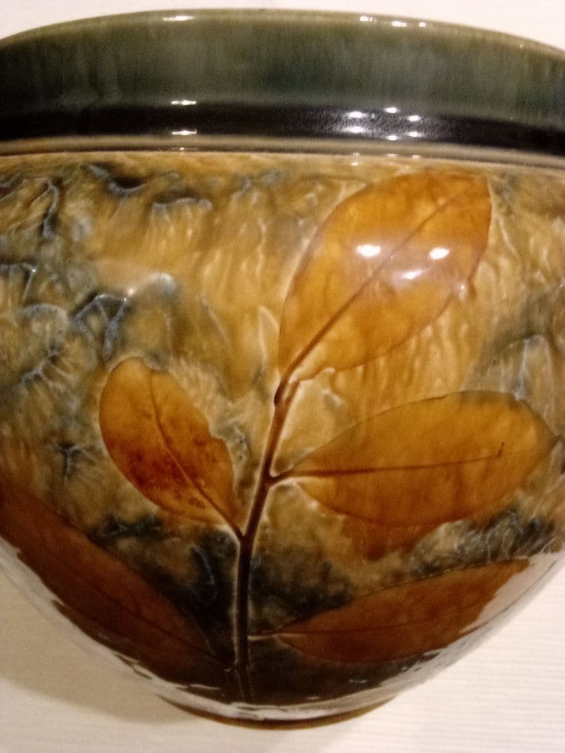 イギリス ロイヤルドルトン 1910年代 葉文壺 キズ有り