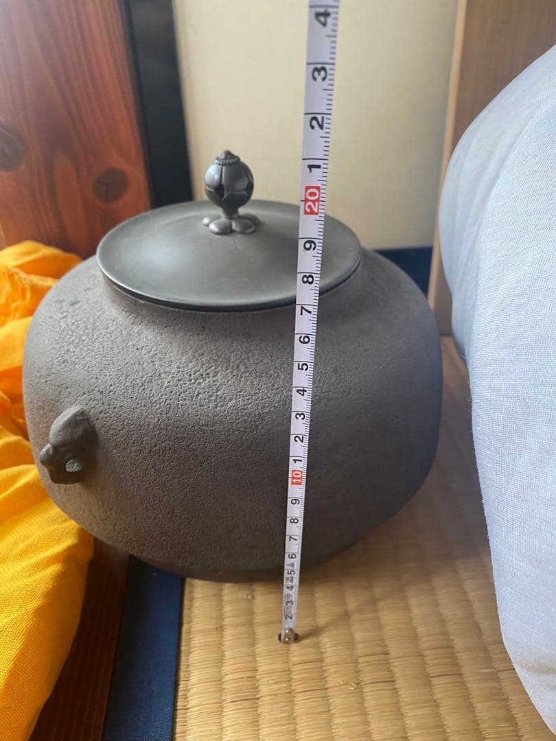 唐銅　鬼面風炉　釜師　畠　春斎氏作　共箱付