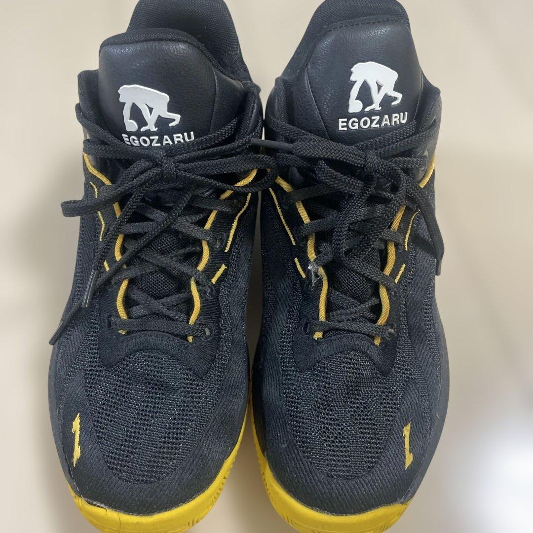 EGOZARU バスケットボールシューズ ブラック/イエロー25.5㎝