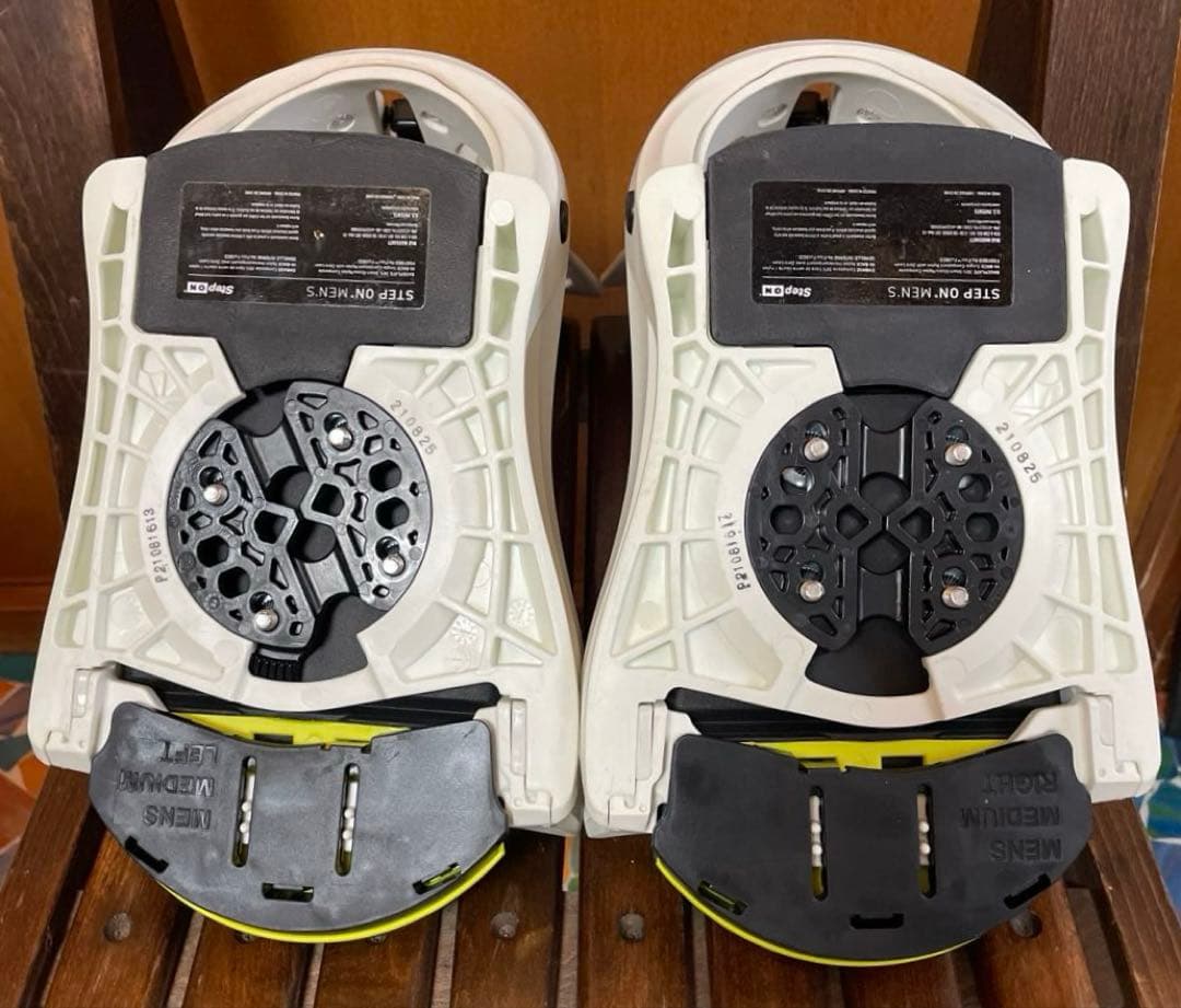 バートン　ステップオン　burton STEPON ホワイト　ビンディング