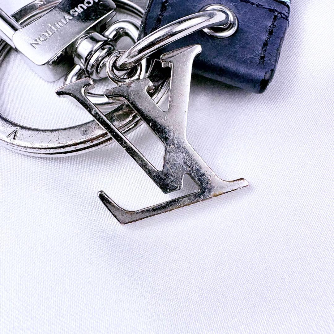 ルイヴィトン キーホルダー モノグラム ドラゴンヌ キーリング