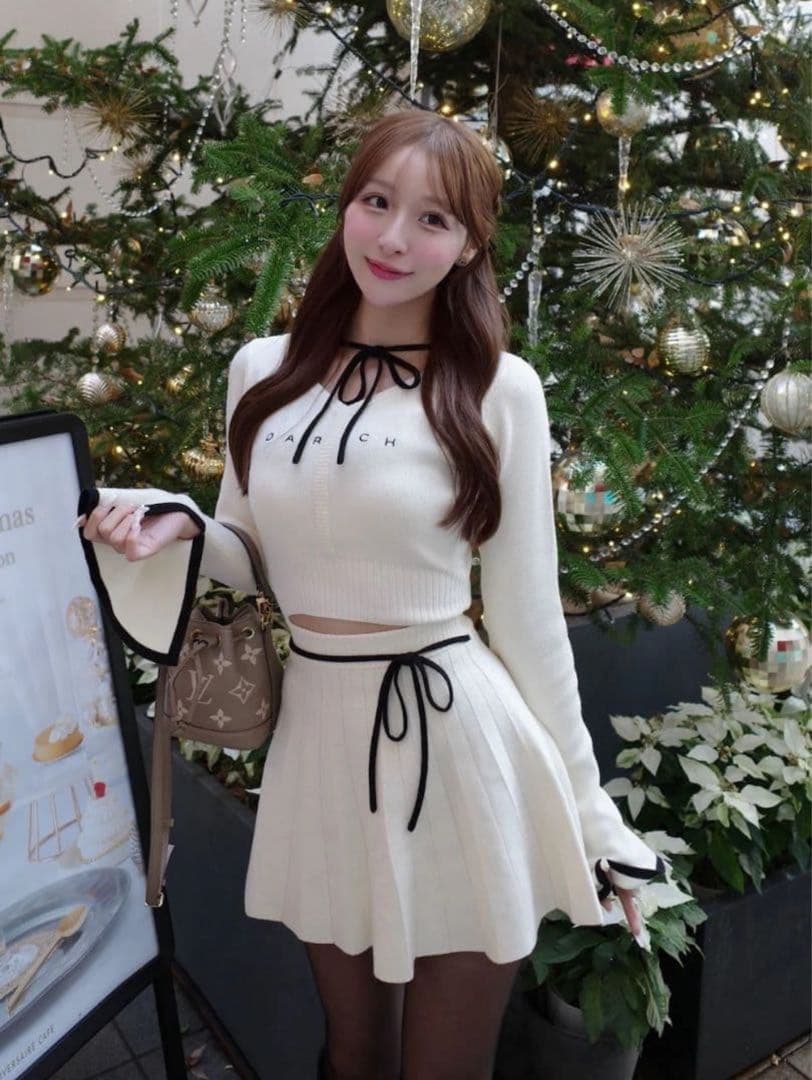 ウエストオープンリボンデザインニットミニワンピース　新品タグ付♡