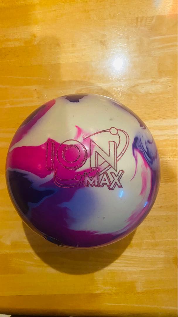 STORM ION MAX ボウリングボール　　15ポンド