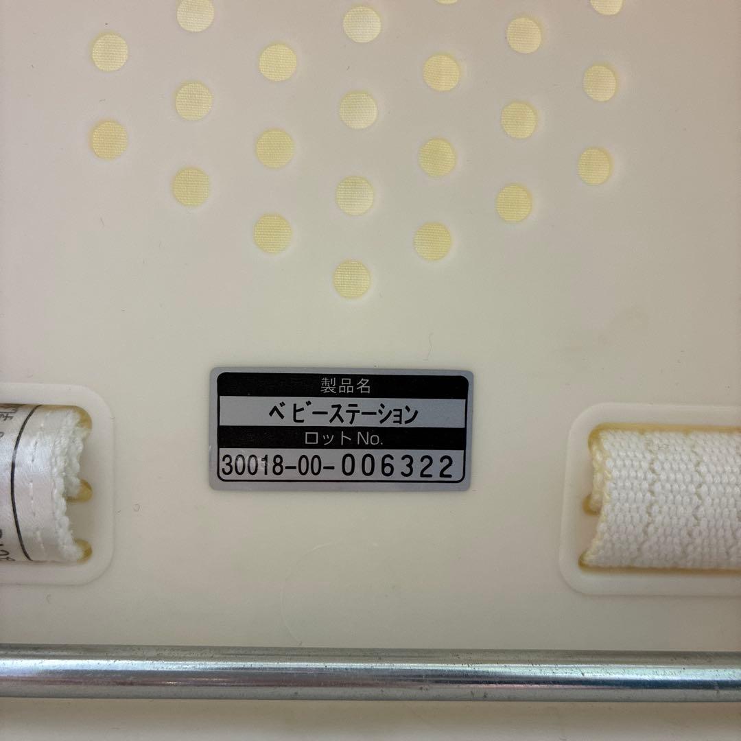 【美品】Combi ネムリラ ハイローチェア・お食事等の汚れ軽減シート付