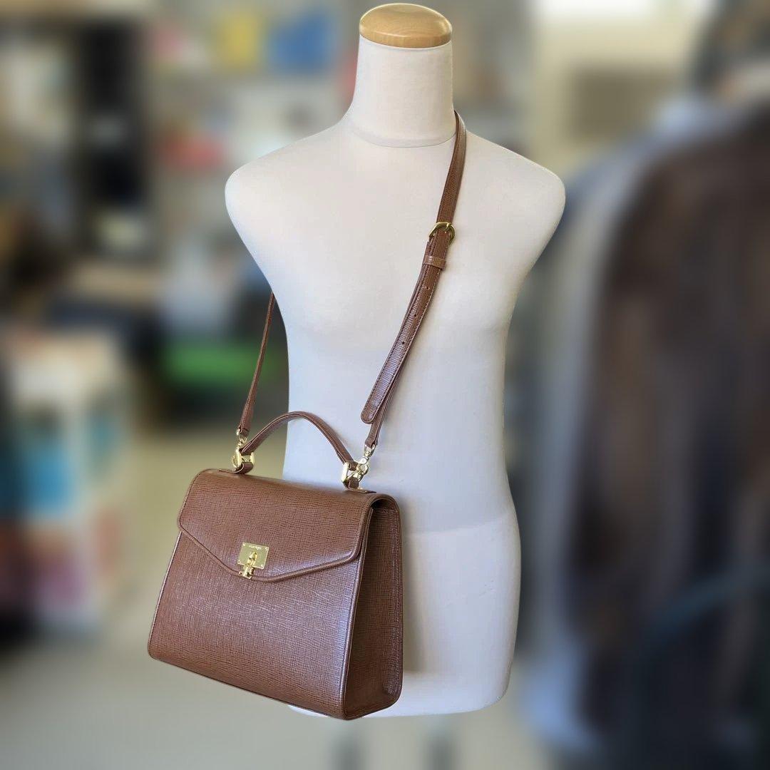 サ2511-2019 クレージュ ハンドバッグ ショルダーバッグ レザー