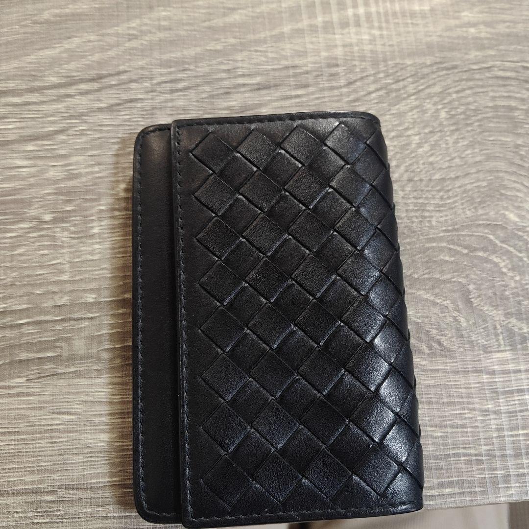 ブラックレザー名刺入れ 編み込みデザイン