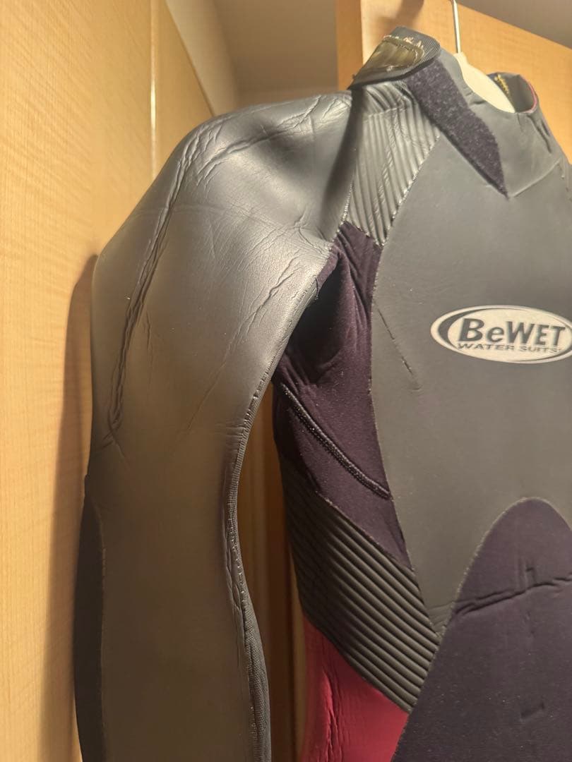 美品　BEWET ビーウェット フルスーツ セミドライ 5mm×3mm