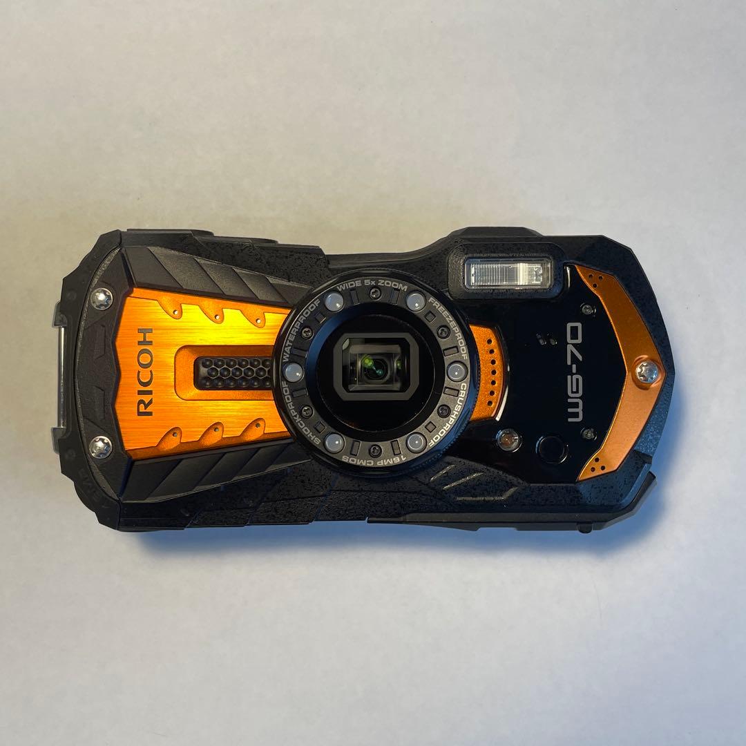 【保証残あり付属品完備】RICOH WG-70 オレンジ 本格防水耐衝撃デジカメ