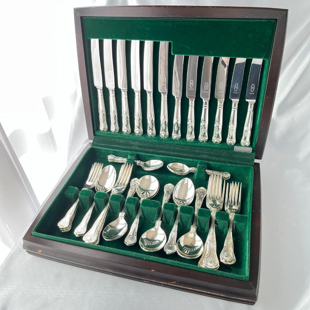 【e Butler】キングスパターンのディナーセット 6名用42本組