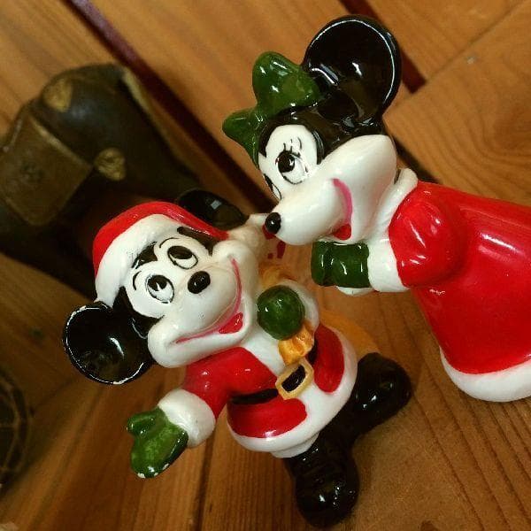 ヴィンテージディズニープロダクション陶器ミッキー＆ミニーソルト＆ペッパー