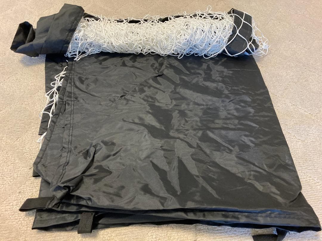 バッティングマシーンとネット