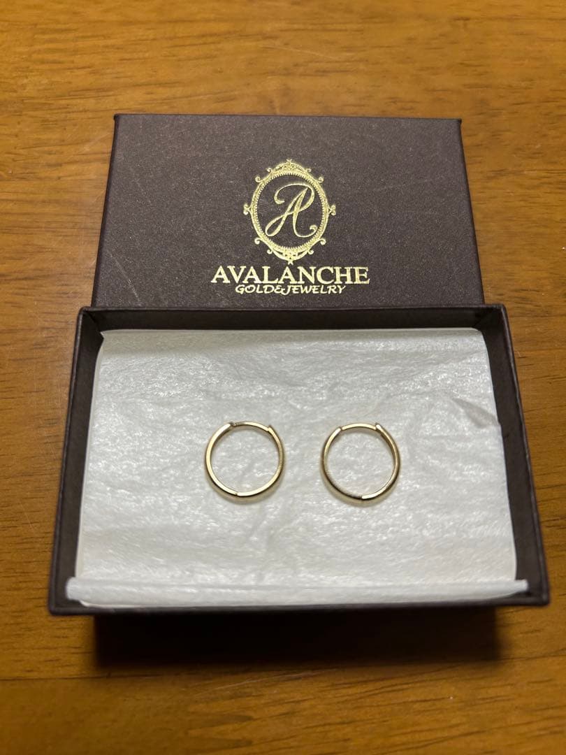 AVALANCHE ゴールド ピアス(両耳用) 10K 15mm