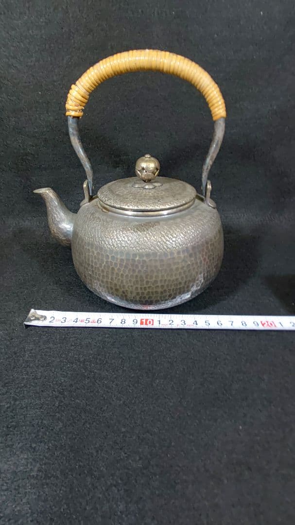 銀川堂　銀瓶　薬缶　ヤカン　燻銀 煎茶道具　いぶし銀　鎚目　湯沸