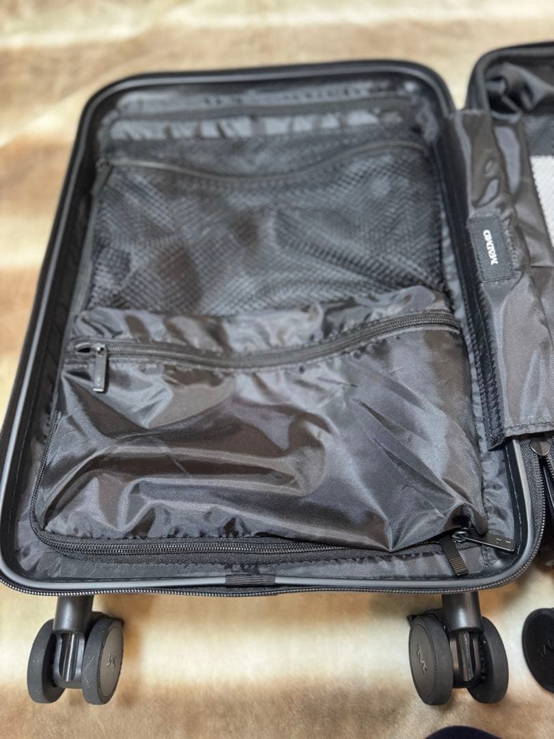 MAIMO社 STAND U plusフロントオープンキャリーケース、機内持込可