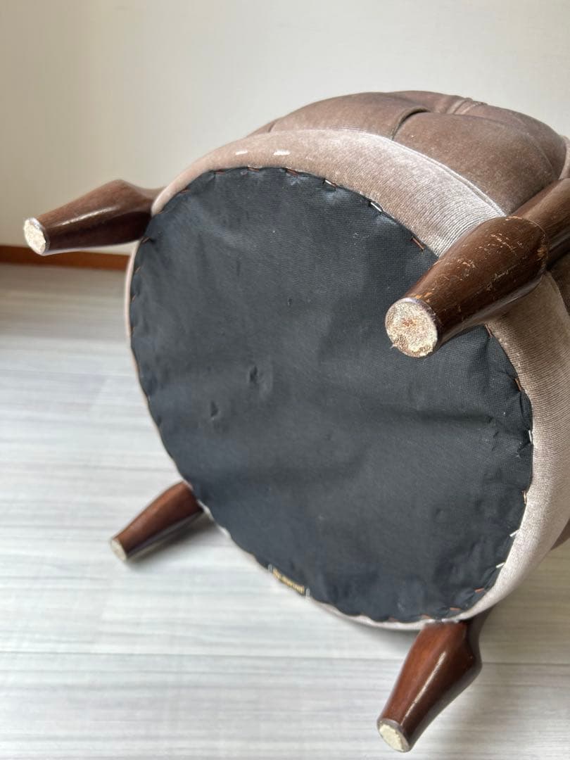 maruni マルニ　オットマン　スツール　猫脚ベルサイユシリーズ　ソファ　腰掛