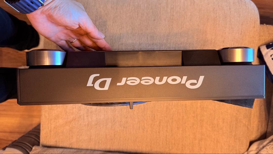 Pioneer CDJ-2000NXS2 1台　デッキセーバー付き 箱付き