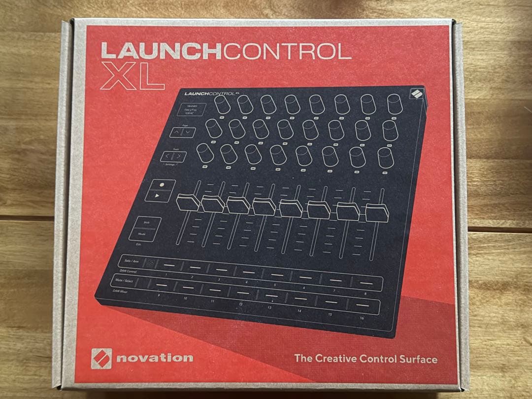 novation Launch Control XL 3 MIDIコントローラー